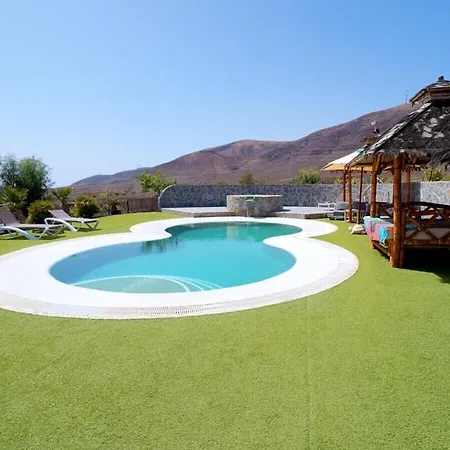 Los Olivos 2 Comfortable Holiday Dom wakacyjny Lajita